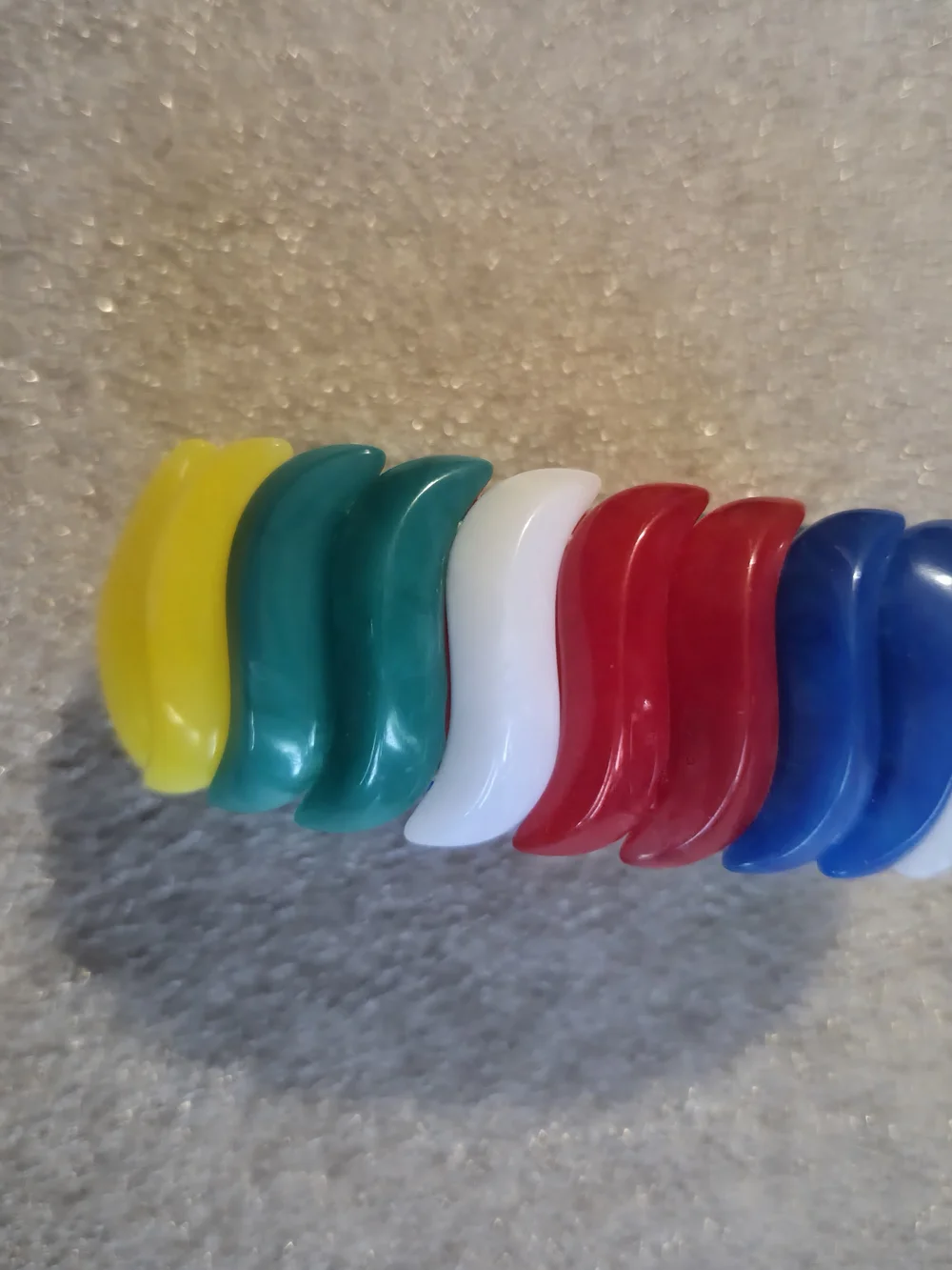 VTG Avon 1988 Multicolor Stretch  Bracelet - Red, Blue, Green, Yellow, White